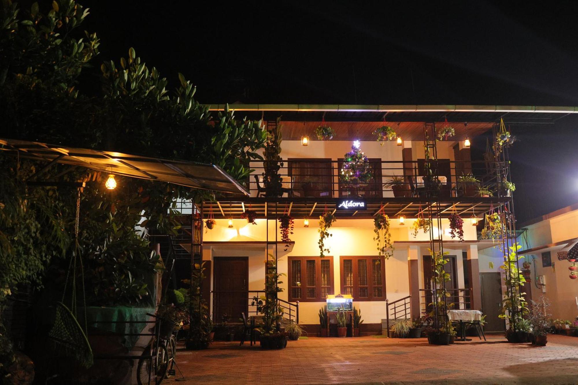 Aldora Holiday Homes Vythiri Ngoại thất bức ảnh